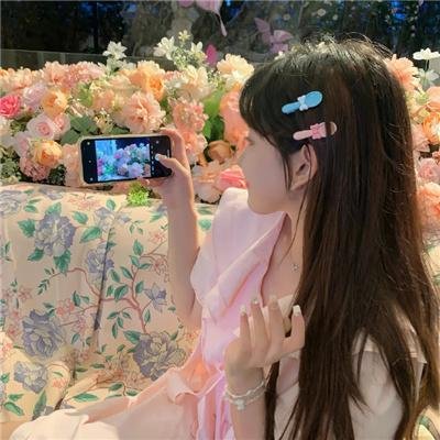 闺房淫娃